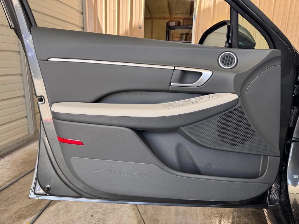 New 2026 Hyundai Sonata SEL FWD image 21