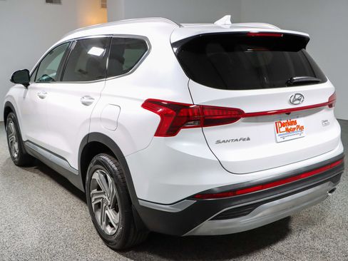 Used 2022 Hyundai Santa Fe SEL w/ Convenience Package FWD image 9