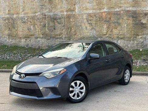 Used 2016 Toyota Corolla image 1