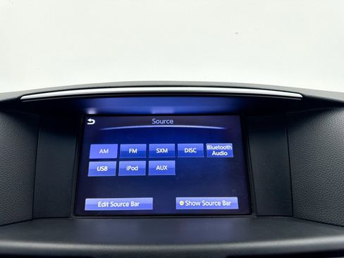 Used 2019 INFINITI Q70 Luxe w/ Sport Package image 23