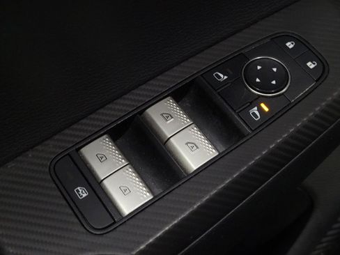 Used 2022 Mitsubishi Outlander SE image 27