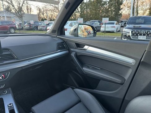 Certified 2024 Audi Q5 2.0T Premium Plus w/ Premium Plus Package image 14