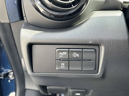 New 2026 MAZDA MX-5 Miata Club w/ Interior Package RWD image 16