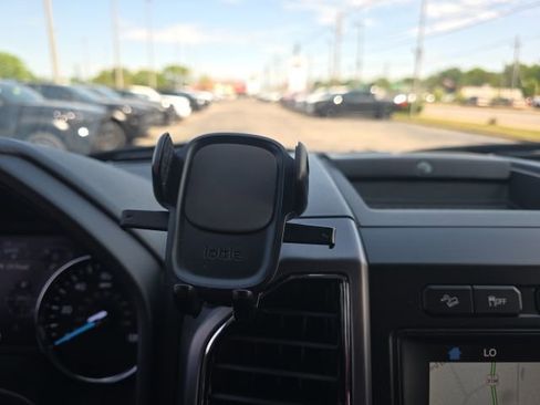 Used 2019 Ford Expedition Platinum image 27