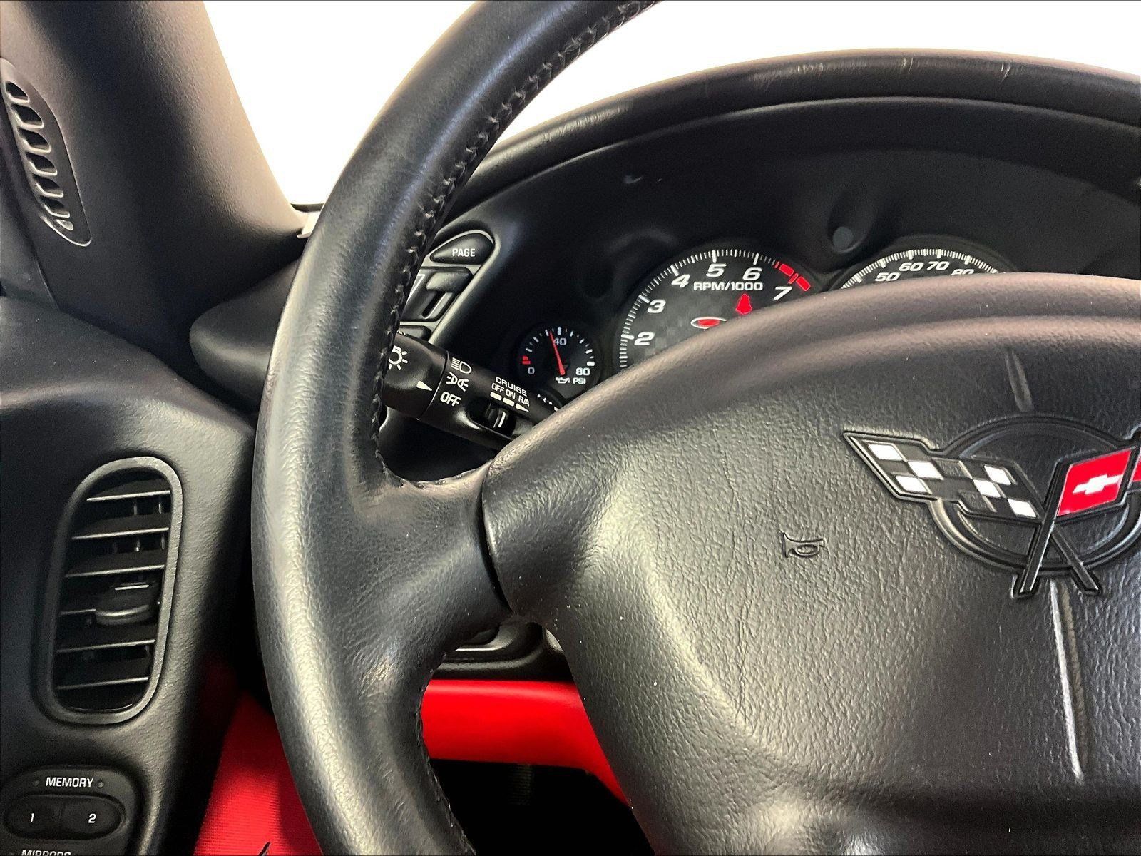 Used 2004 Chevrolet Corvette Z06 w/ Memory Package RWD image 11