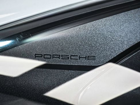 Used 2023 Porsche Cayenne AWD/4WD image 72