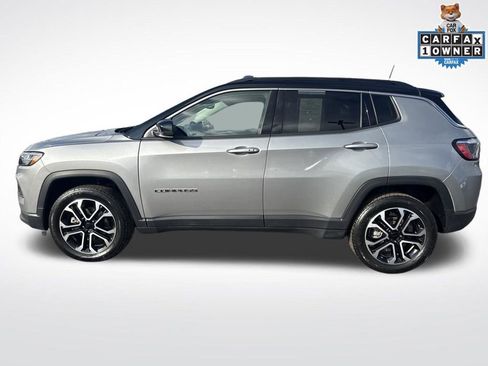 Certified 2022 Jeep Compass Limited image 6
