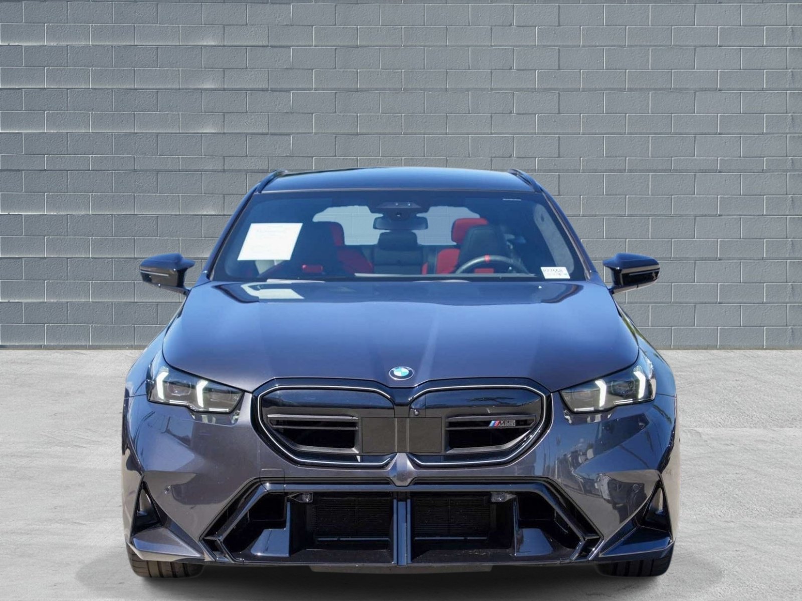 Used 2025 BMW M5 Touring AWD/4WD image 2