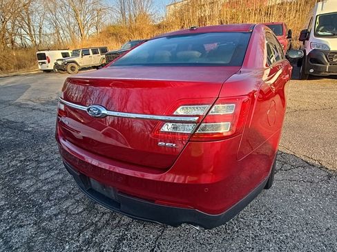 Used 2016 Ford Taurus SEL w/ Equipment Group 201A image 7