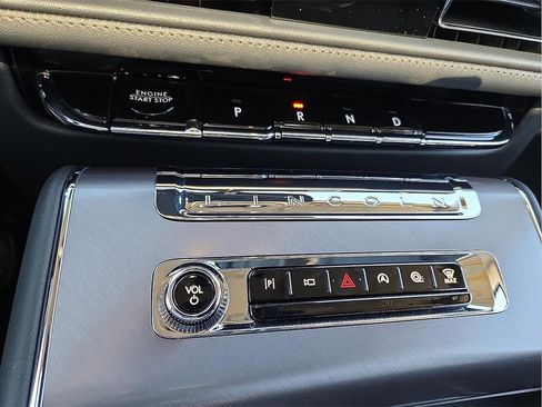 New 2026 Lincoln Aviator 2WD image 15