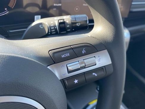 New 2026 Hyundai Kona SE FWD image 22