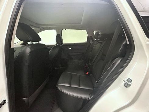 Certified 2023 Nissan Rogue SL w/ SL Premium Package AWD/4WD image 19