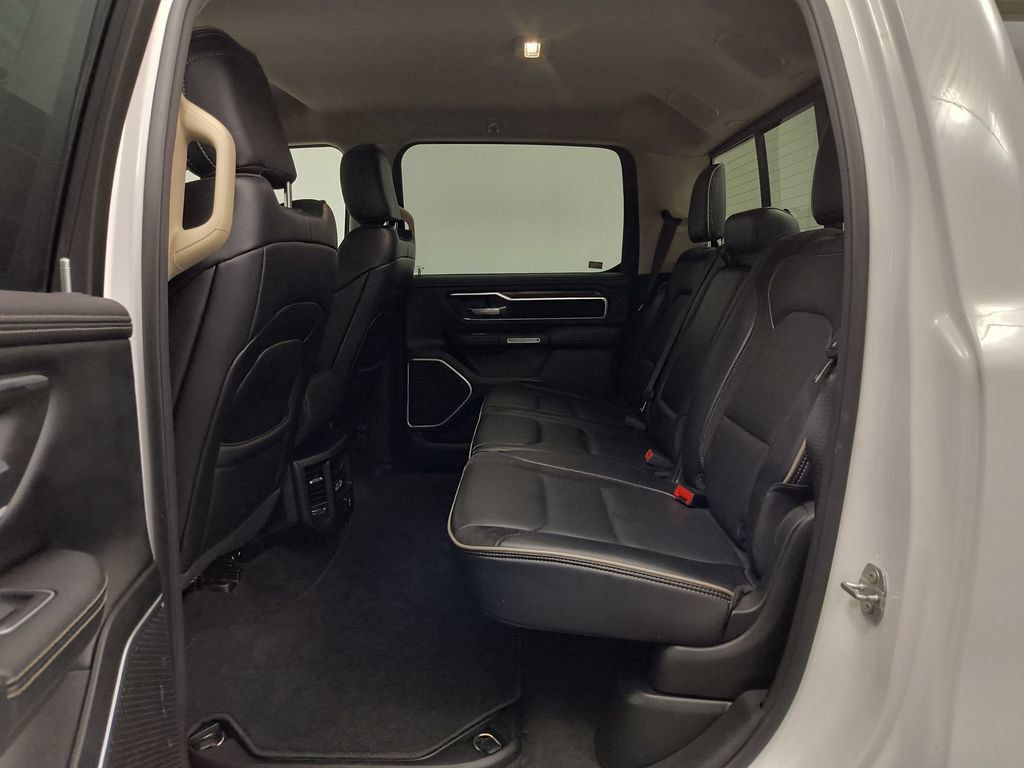 Used 2020 RAM 1500 Laramie w/ Off Road Group AWD/4WD image 20