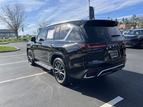 Certified 2024 Lexus LX 600 F Sport image 5