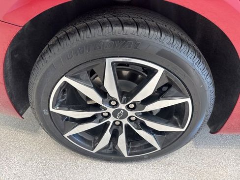 Certified 2024 Chevrolet Malibu RS w/ LPO, Floor Liner Package image 7