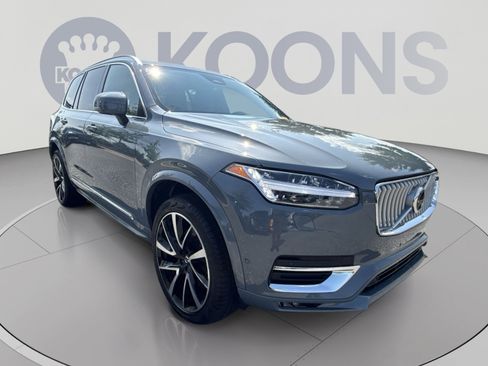 Certified 2023 Volvo XC90 B5 Plus w/ Protection Package Premier AWD/4WD image 18
