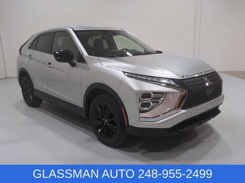 Used 2024 Mitsubishi Eclipse Cross LE AWD/4WD image 1