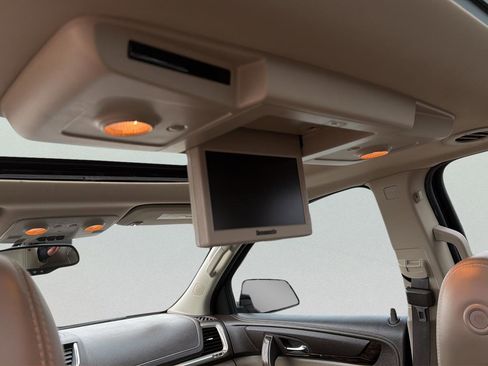 Used 2016 GMC Acadia Denali image 29