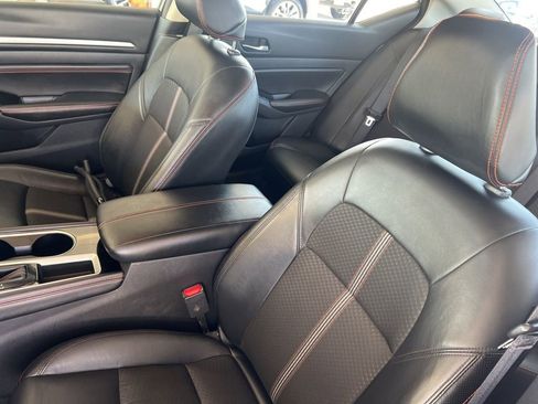 Certified 2023 Nissan Altima 2.5 SR image 5