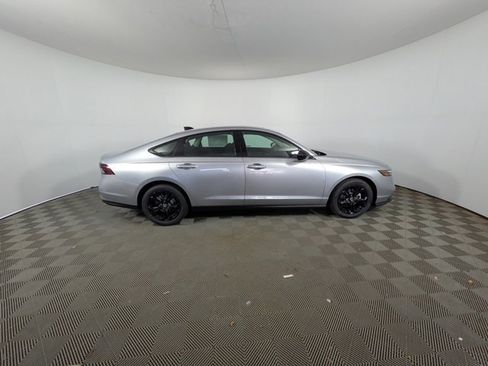 New 2025 Honda Accord SE image 30