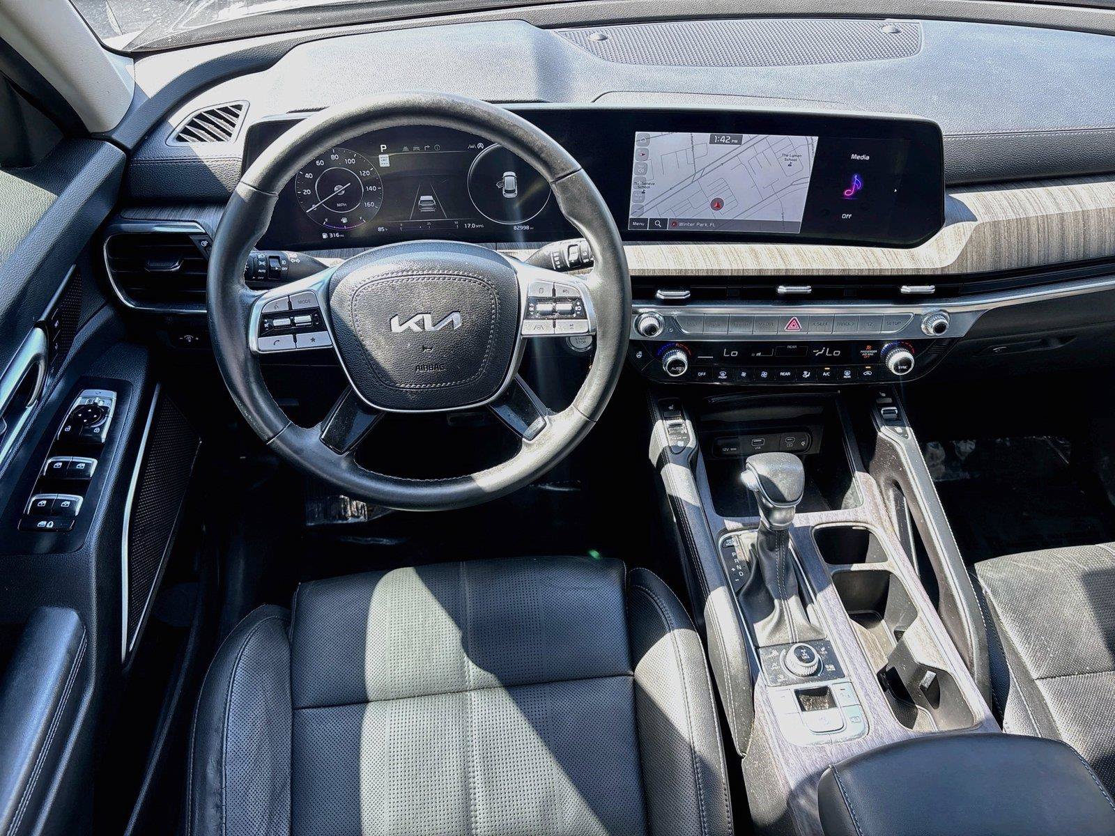 Used 2024 Kia Telluride SX AWD/4WD image 24
