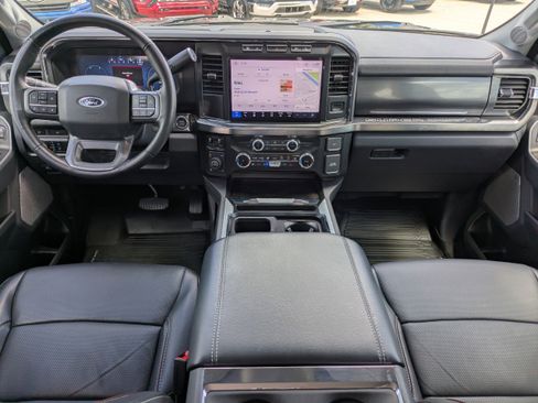 Certified 2024 Ford F250 Lariat w/ Tremor Off-Road Package AWD/4WD image 15