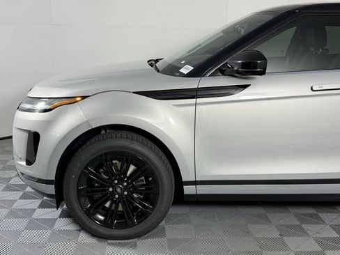 Used 2026 Land Rover Range Rover Evoque S AWD/4WD image 11