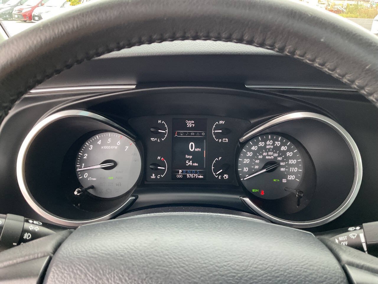 Used 2018 Toyota Sequoia Limited w/ Safety & Convenience Package AWD/4WD image 21