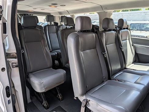 Used 2017 Ford Transit 350 XL RWD image 28