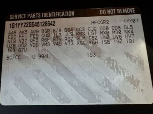 Used 2004 Chevrolet Corvette Coupe w/ Preferred Equipment Group image 52