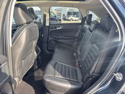 Used 2024 Ford Edge SEL w/ Convenience Package image 10