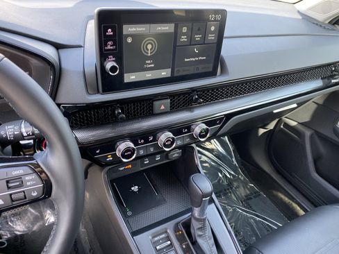 Used 2026 Honda CR-V EX-L image 18