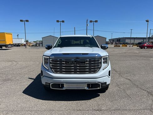 New 2026 GMC Sierra 1500 Denali w/ Technology Package AWD/4WD image 2