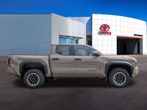 New 2026 Toyota Tacoma TRD Off-Road AWD/4WD image 8