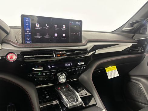 Used 2025 Acura MDX A-Spec image 30