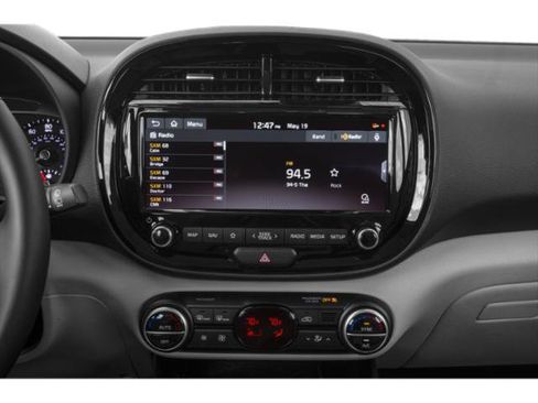 Used 2020 Kia Soul EX FWD image 13
