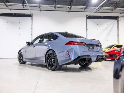 Used 2026 BMW M5 w/ Executive Package AWD/4WD image 6