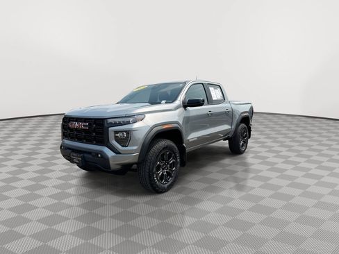 Used 2025 GMC Canyon Elevation w/ Convenience Package AWD/4WD image 6