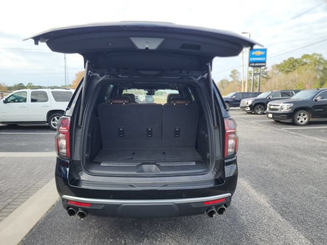 Used 2024 Chevrolet Tahoe High Country AWD/4WD image 12