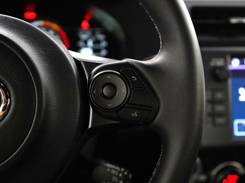 Used 2023 Toyota GR86 Premium image 26