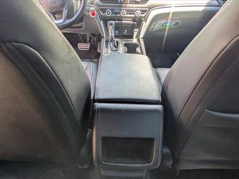 Used 2019 Honda Accord Sport image 13