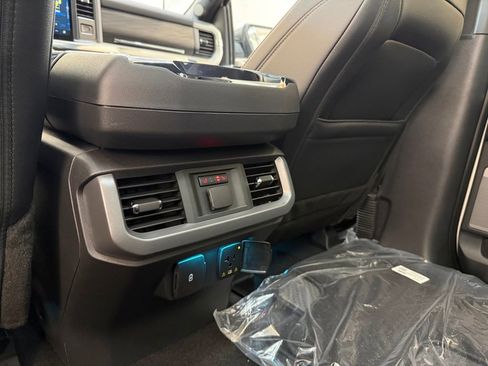 New 2025 Ford F150 Lariat w/ Equipment Group 502A High image 21