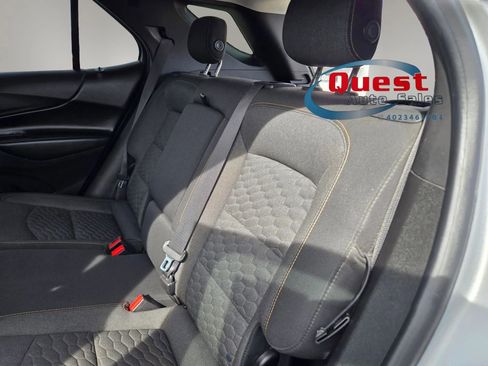 Used 2019 Chevrolet Equinox LT AWD/4WD image 46
