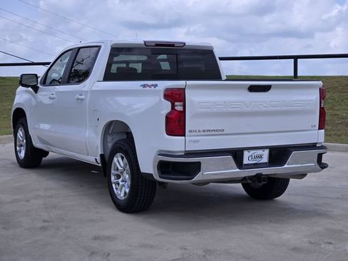 Used 2025 Chevrolet Silverado 1500 LT w/ Safety Package AWD/4WD image 6