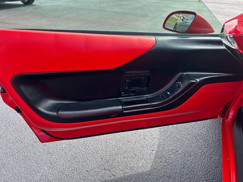 Used 1994 Chevrolet Corvette Coupe RWD image 14