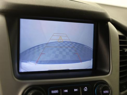 Used 2019 GMC Yukon XL SLT w/ Open Road Package image 9