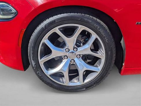 Used 2015 Dodge Charger R/T w/ Plus Group image 27