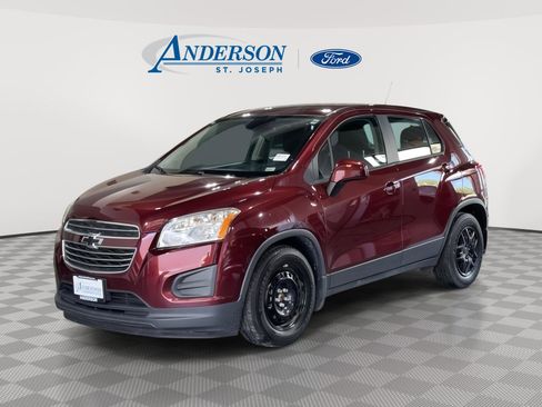 Used 2016 Chevrolet Trax LS w/ LPO, Protection Package FWD image 1