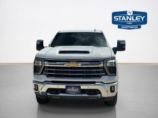 Used 2025 Chevrolet Silverado 2500 LTZ w/ LTZ Convenience Package AWD/4WD video 2
