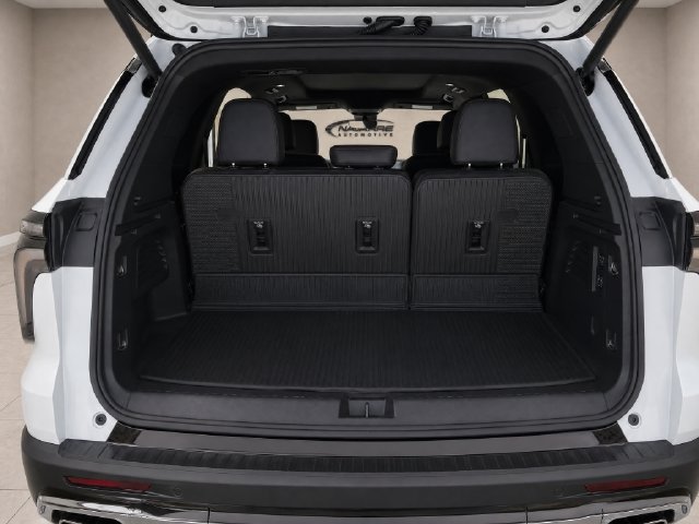 New 2027 Chevrolet Traverse RS w/ LPO, Floor Liner Package FWD image 14
